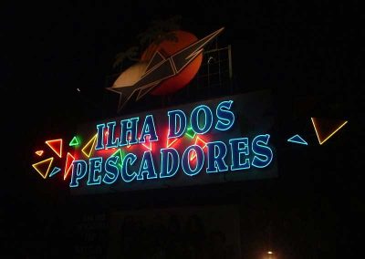 letreiros de neon
