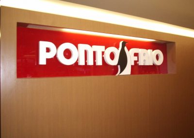 Fabricação de letreiros Frontlight com letras caixa